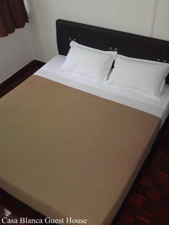 Casa Blanca Guest House Malacca Esterno foto