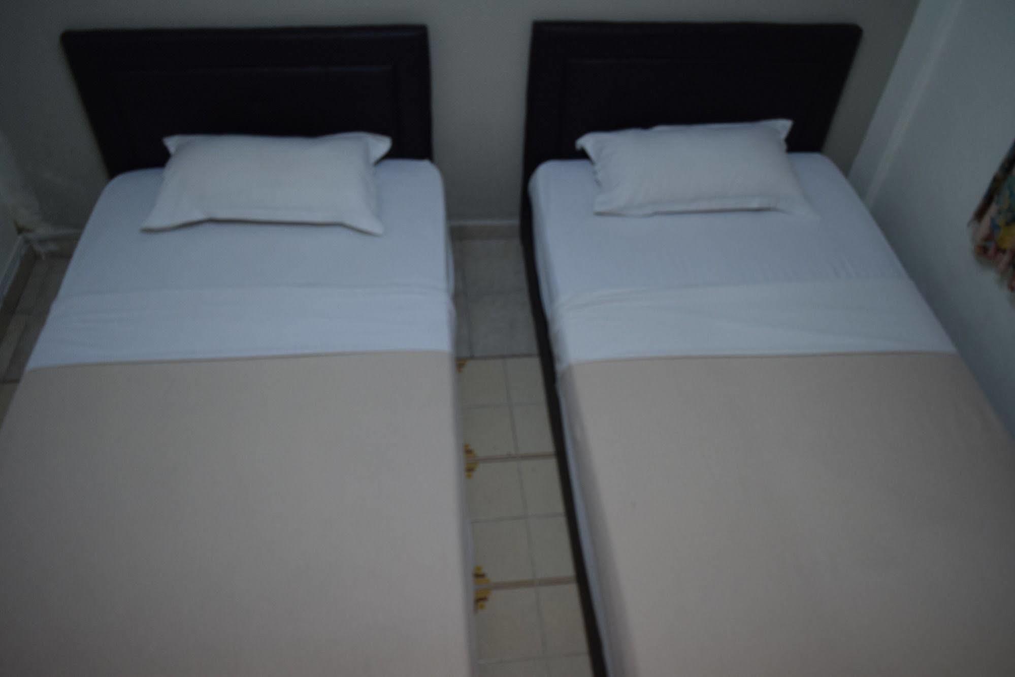 Casa Blanca Guest House Malacca Esterno foto