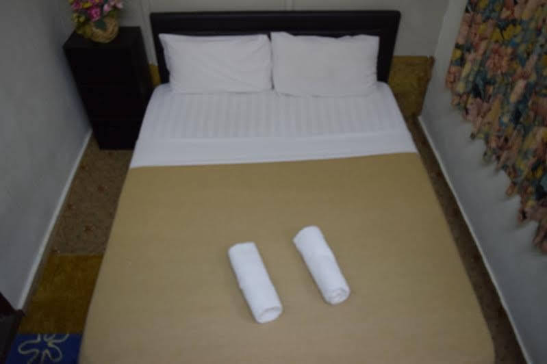 Casa Blanca Guest House Malacca Esterno foto